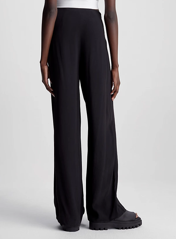 Calvin Klein Calças Viscose com Logo Monogram - detalhe