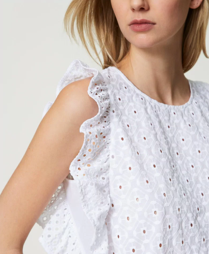 Actitude Top Bordado