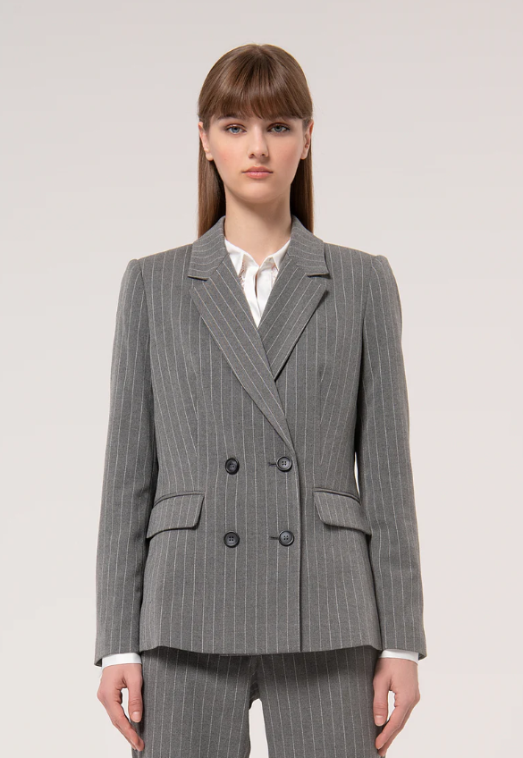 Fracomina Blazer Lã Comprido Modelo 2 - vista frontal