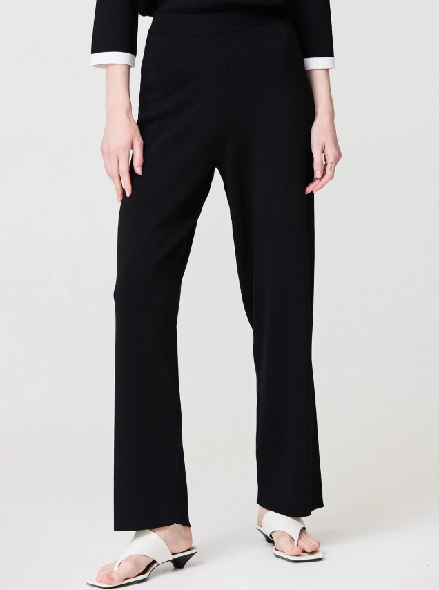 Escorpion Calça Malha Modelo 3 - vista frontal