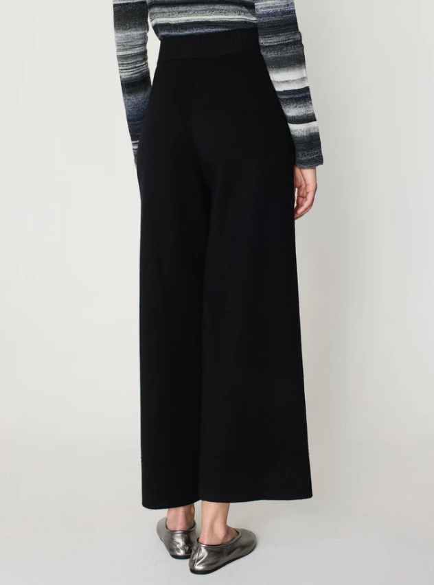 Escorpion Calças de Malha Pretas com Cintura Elástica - detalhe