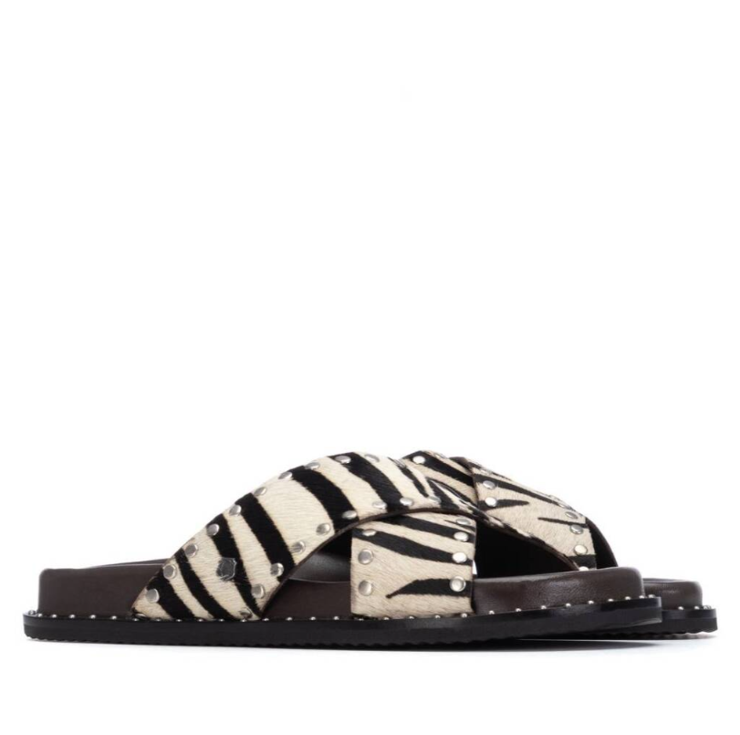 Carmela Sandália animal print