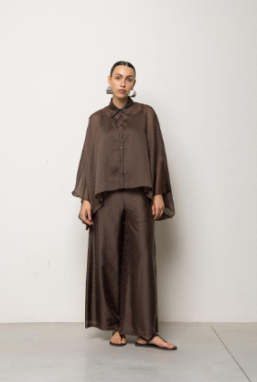 Kaos Jeans Blusa com tachas