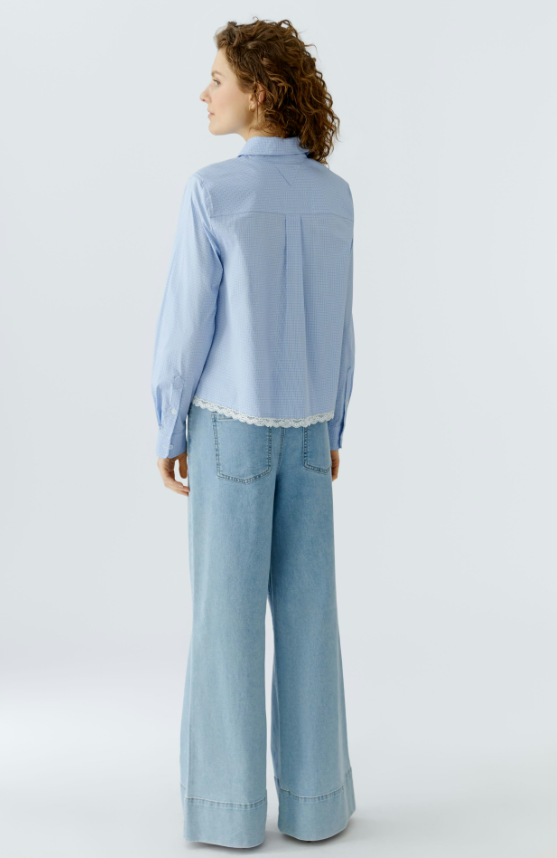 Ouí shirt with lace appliqué.