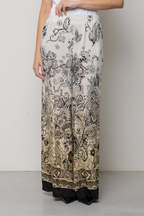 Kaos Calça estampada