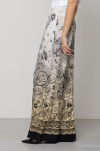 Kaos Calça estampada