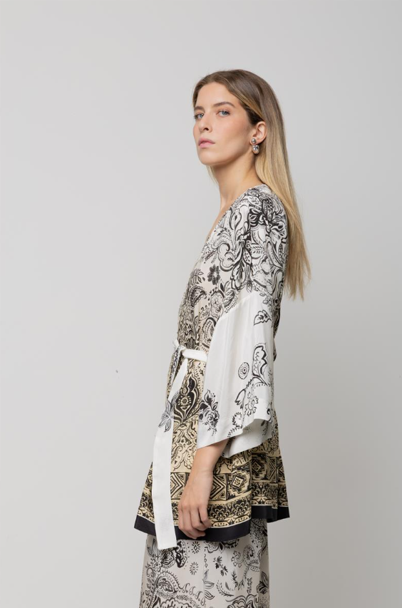 Kaos Kimono estampado