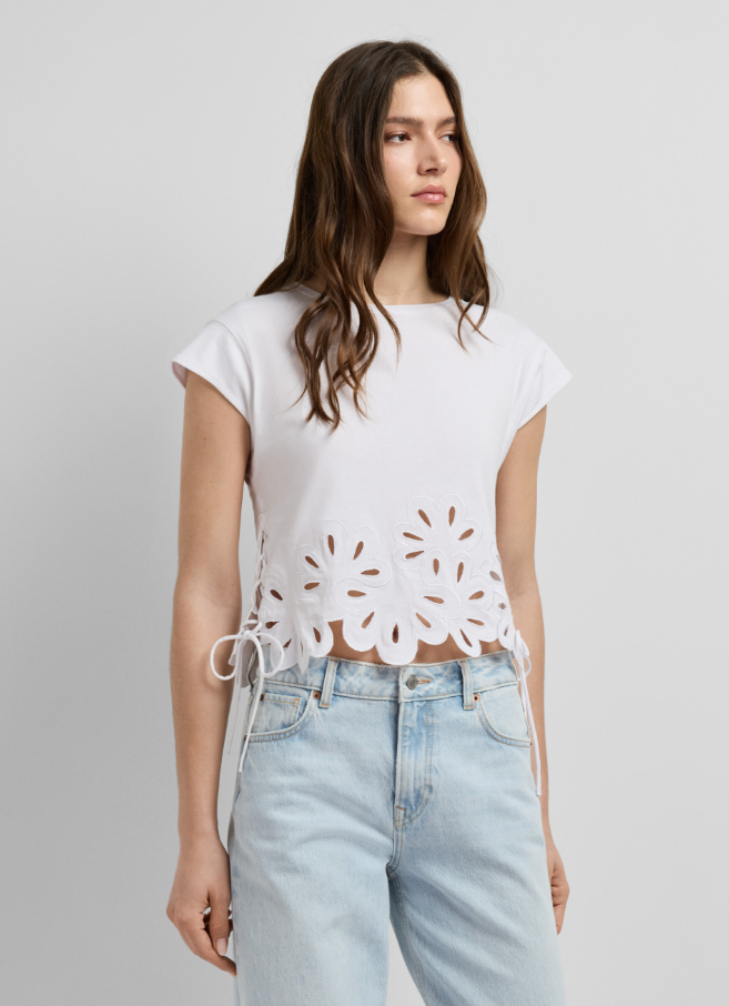 Pepe Jeans T-shirt Com Flores Caladas