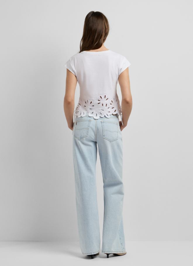 Pepe Jeans T-shirt Com Flores Caladas