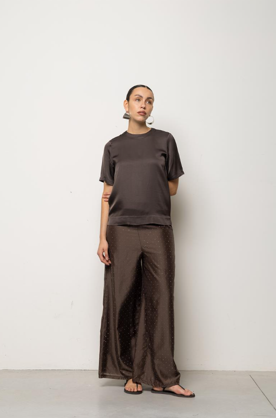 Kaos Calça com microtachas