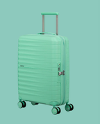 American Tourister Spinner Fastforward