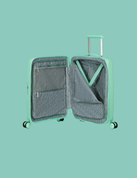 American Tourister Spinner Fastforward