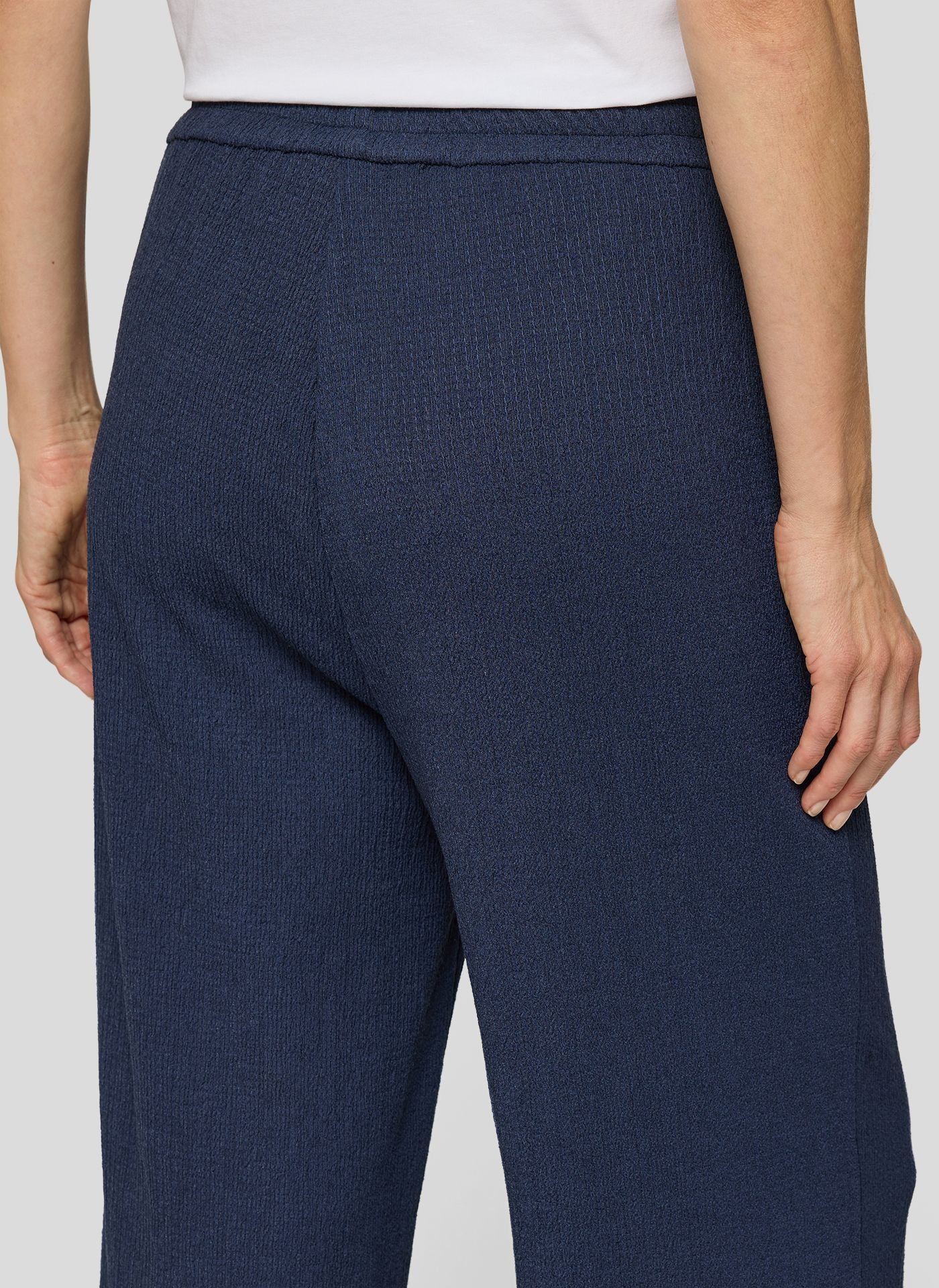 Rabe Calça tecido texturado