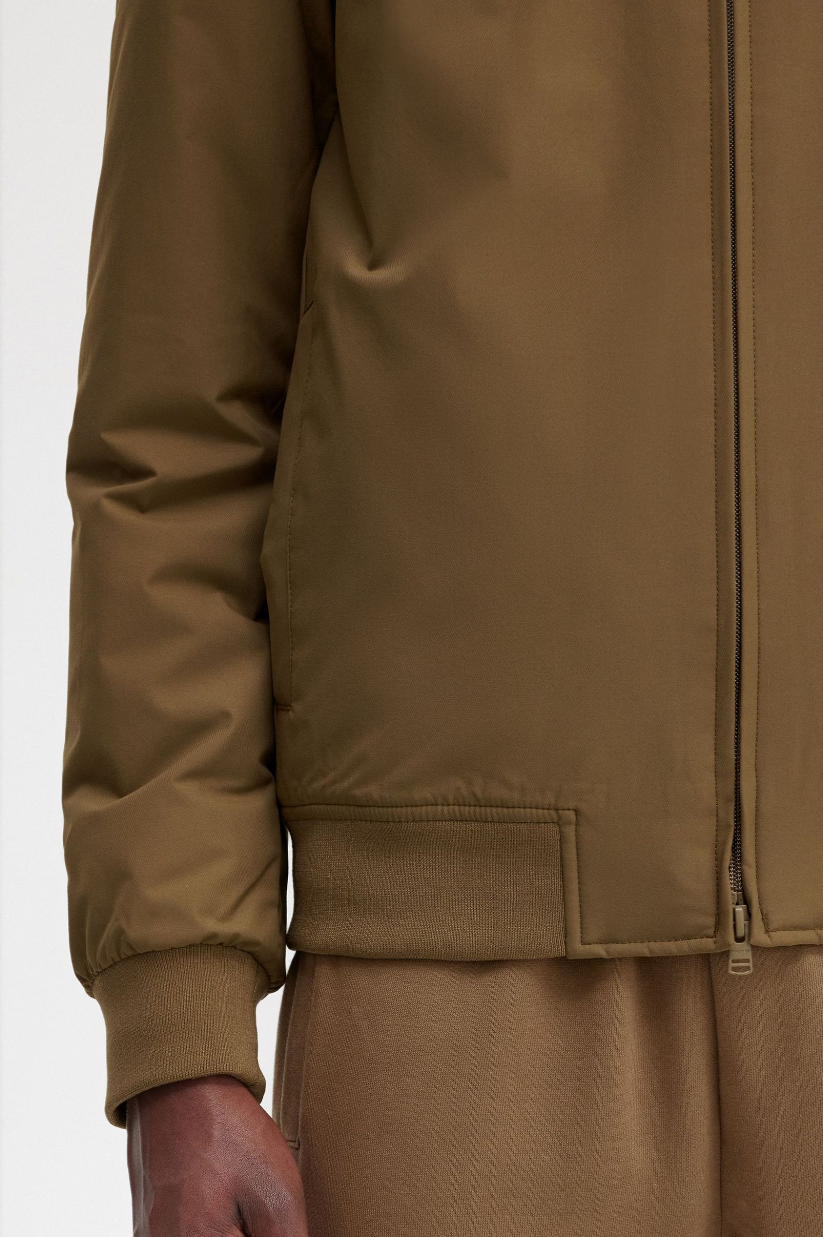 Fred Perry Blusão com Capuz Modelo 3 - detalhe