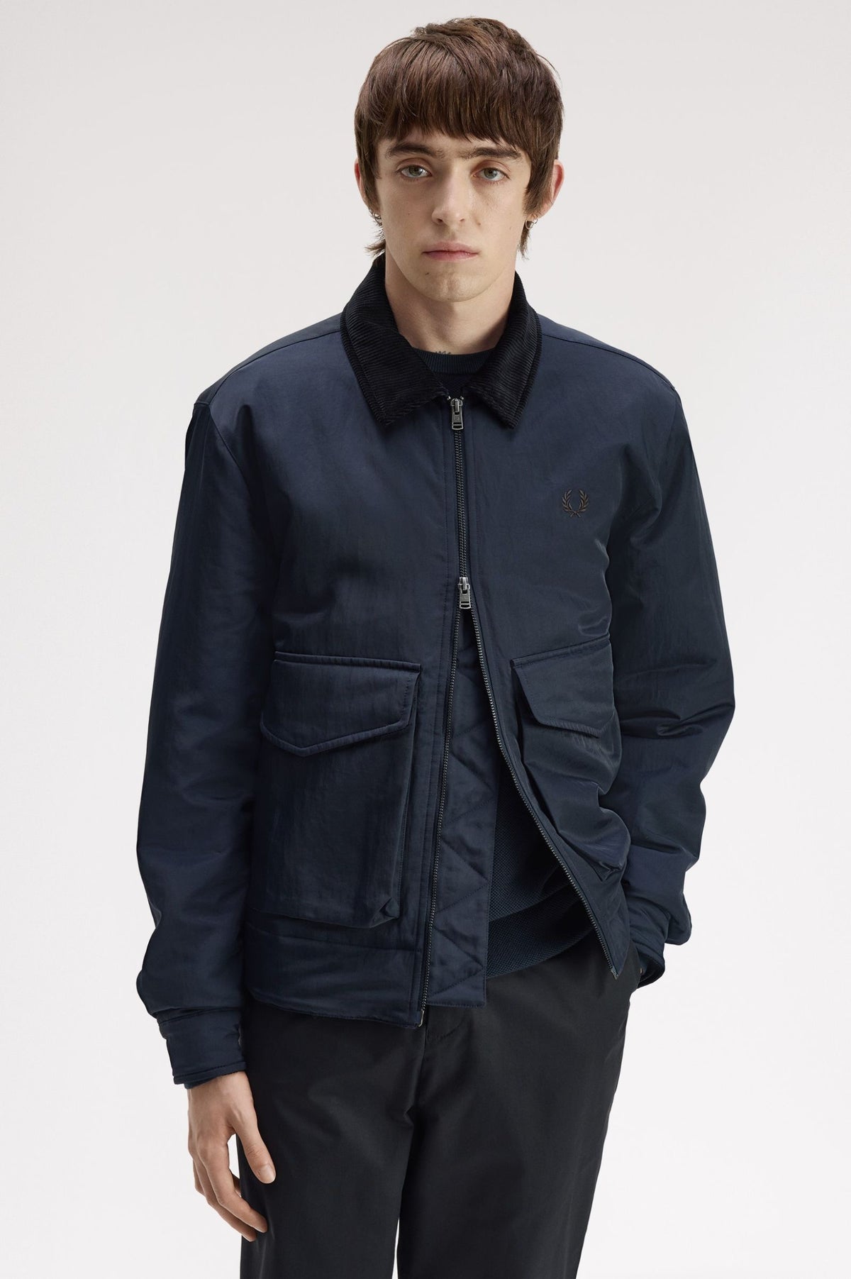 Fred Perry Blusão gola bombazina