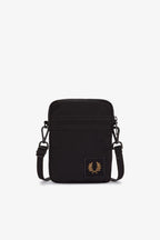 Fred Perry Bolsa Bordado - detalhe