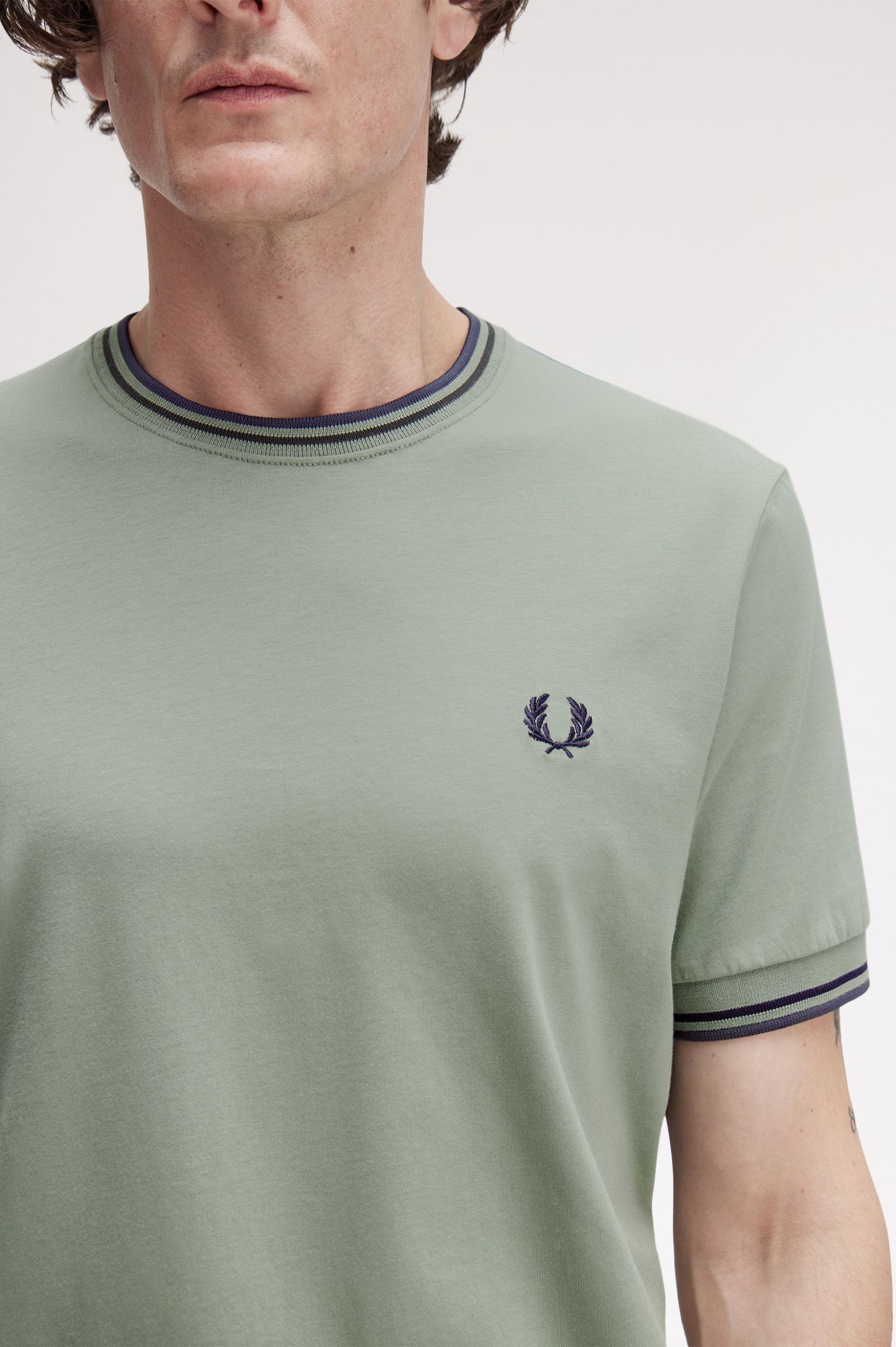 Fred Perry T-shirt Algodão Regular Fit Gola Redonda - detalhe