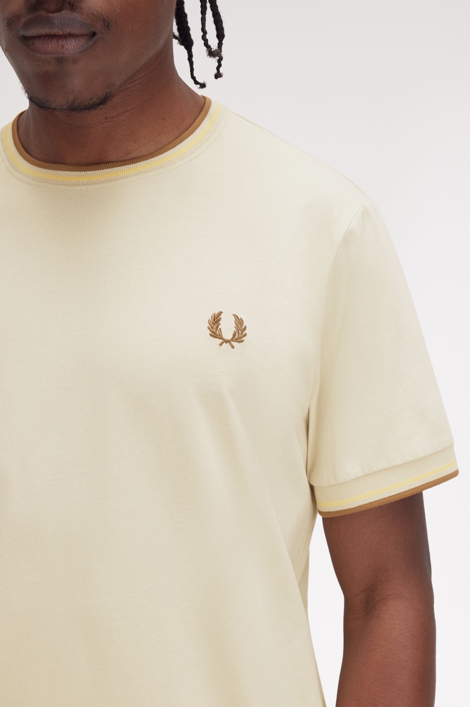 Fred Perry T-shirt Algodão Regular Fit Gola Redonda Modelo 4 - detalhe