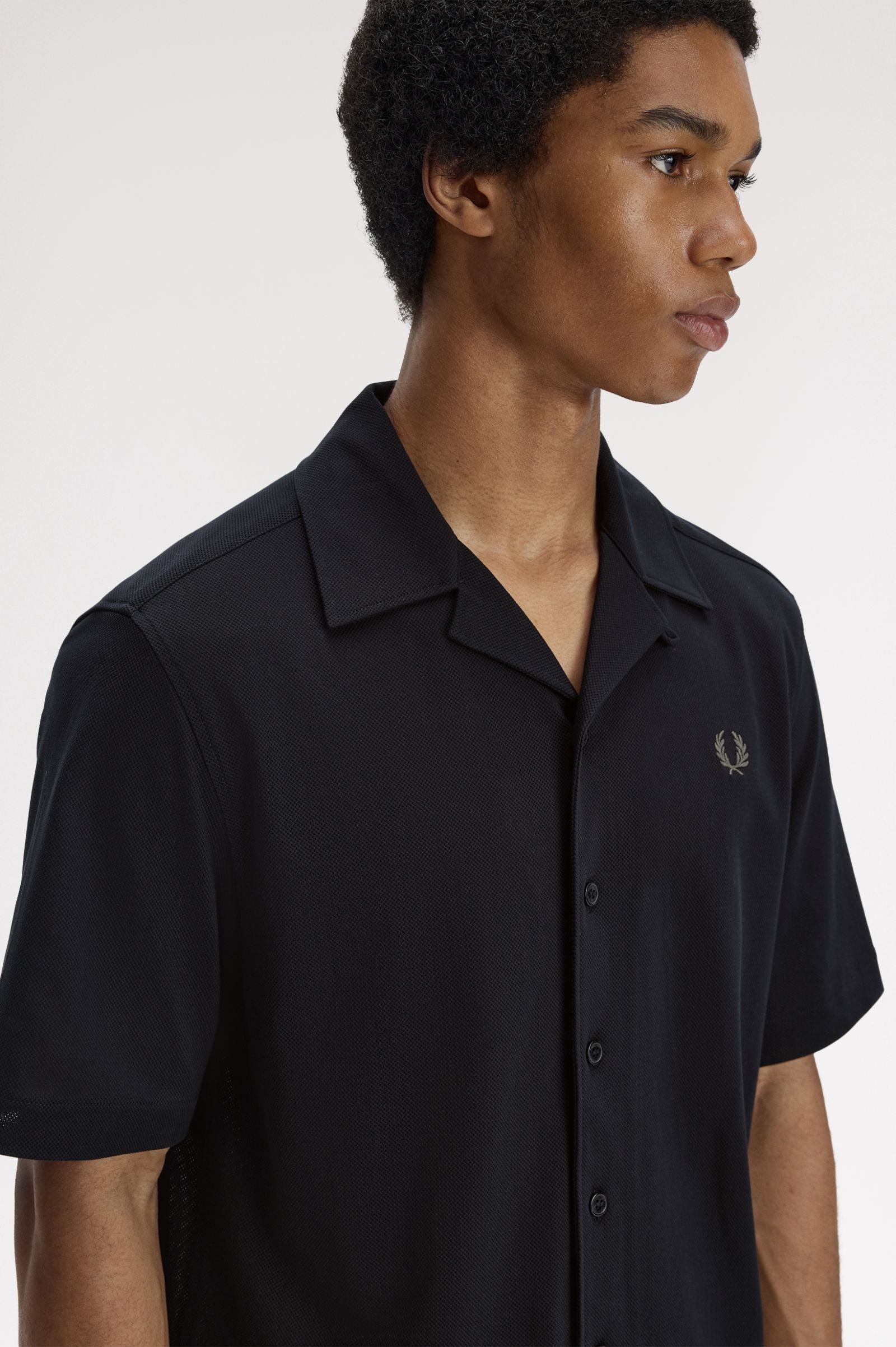 Fred Perry short-sleeved knit shirt 