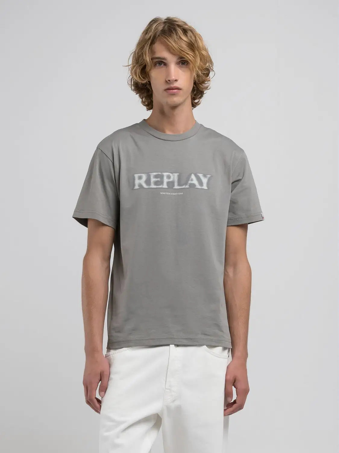 Replay T-shirt Modelo 4 cinzento - vista frontal