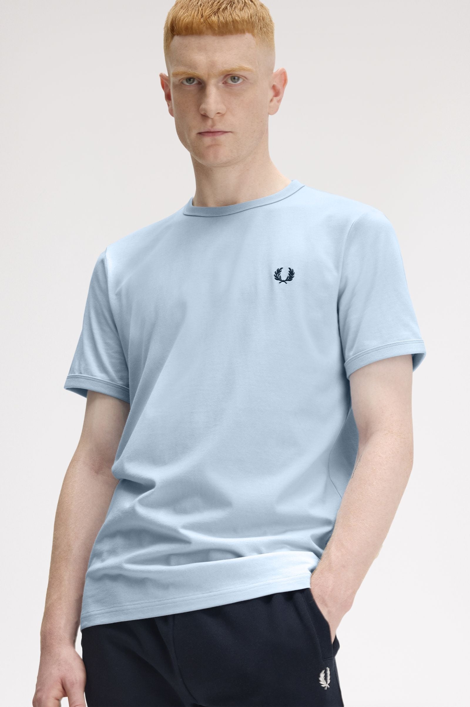 Fred Perry T-shirt Algodão Regular Fit Gola Redonda Modelo 2 - detalhe