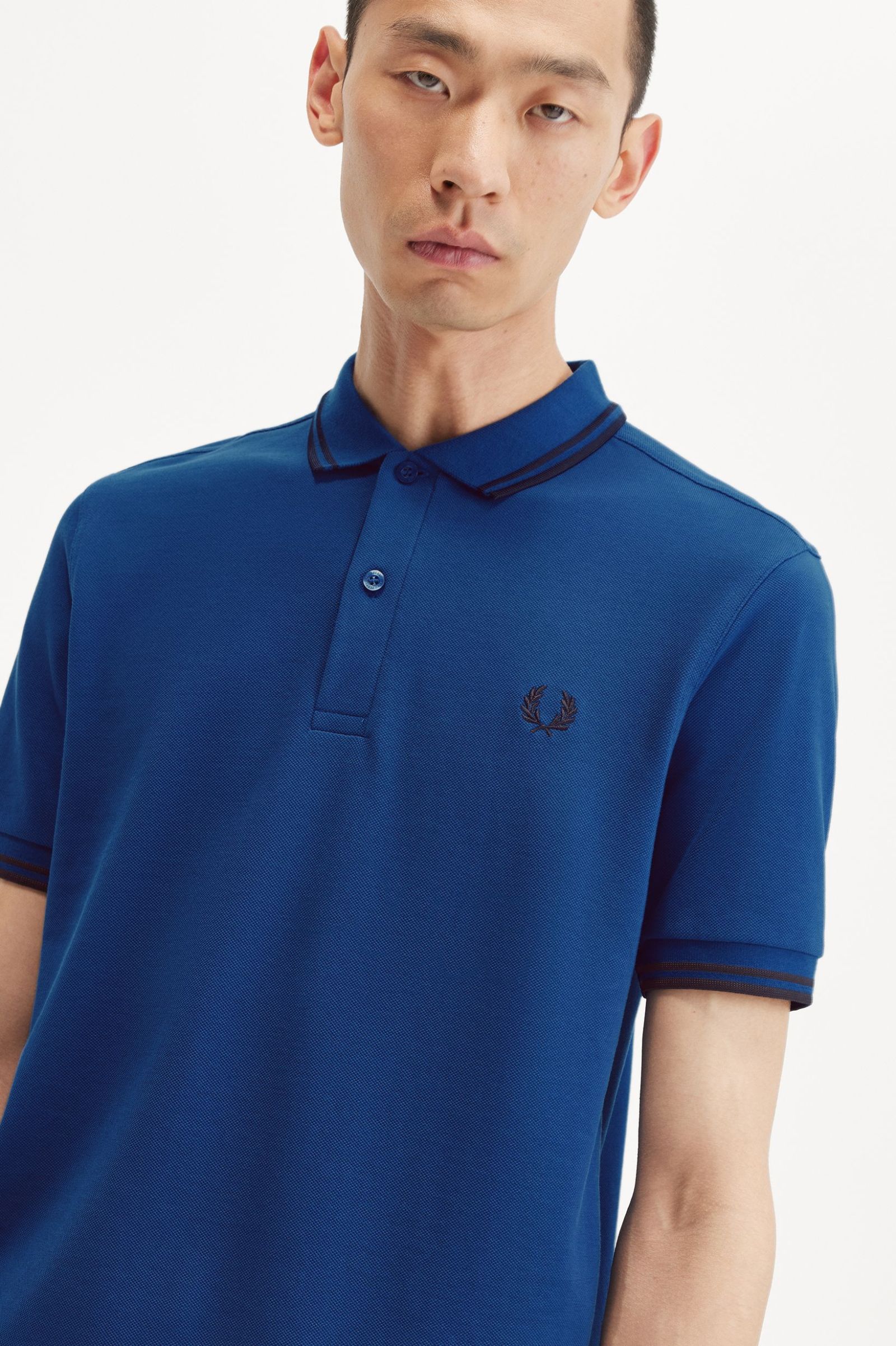 Fred Perry Polo Piqué Algodão Regular Fit Modelo 9 - detalhe