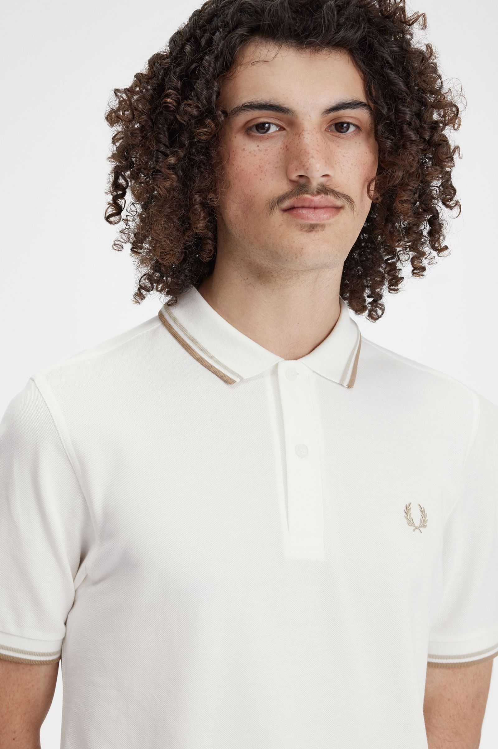 Fred Perry Polo Piqué Algodão Regular Fit Modelo 10 - detalhe