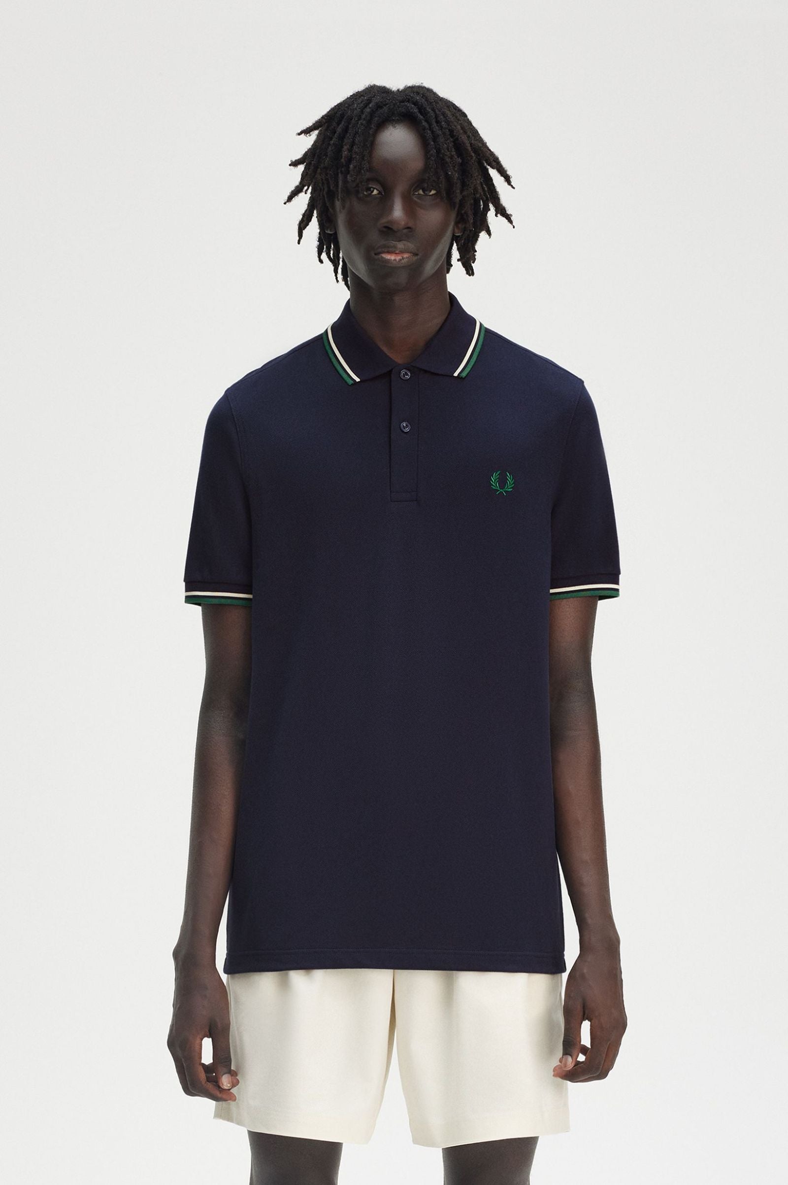 Fred Perry Polo Piqué Algodão Regular Fit Modelo 6 azul - vista frontal