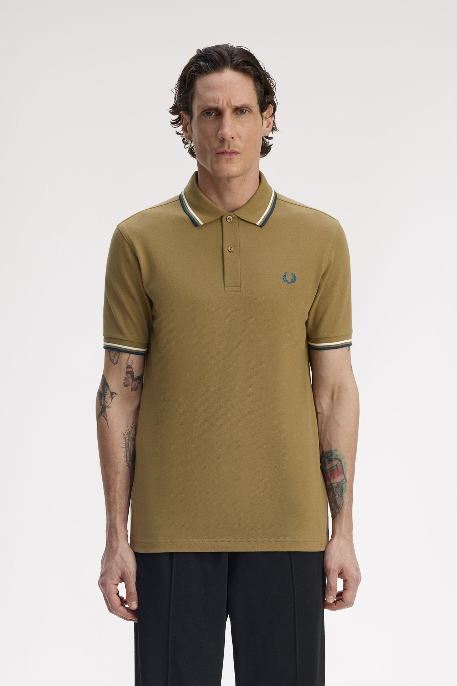 Fred Perry Polo Piqué Algodão Regular Fit camel - vista frontal