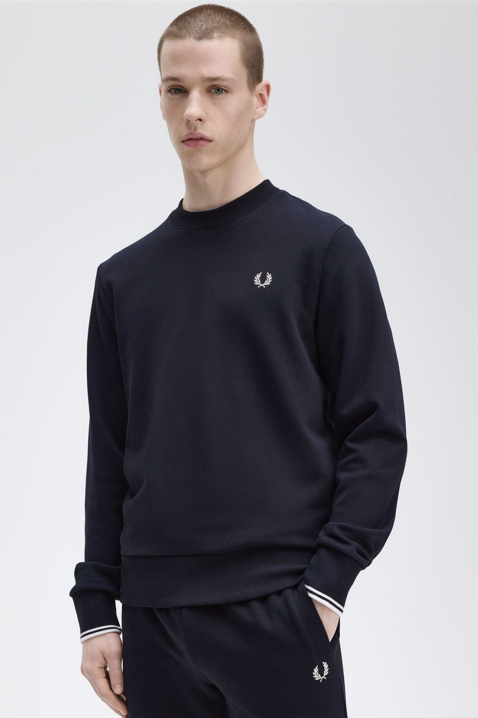 Fred Perry Sweatshirt Bordado Algodão Regular Fit Modelo 3