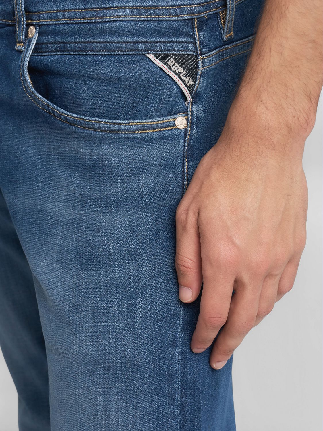 Replay Jeans Grover Modelo 2 - vista alternativa