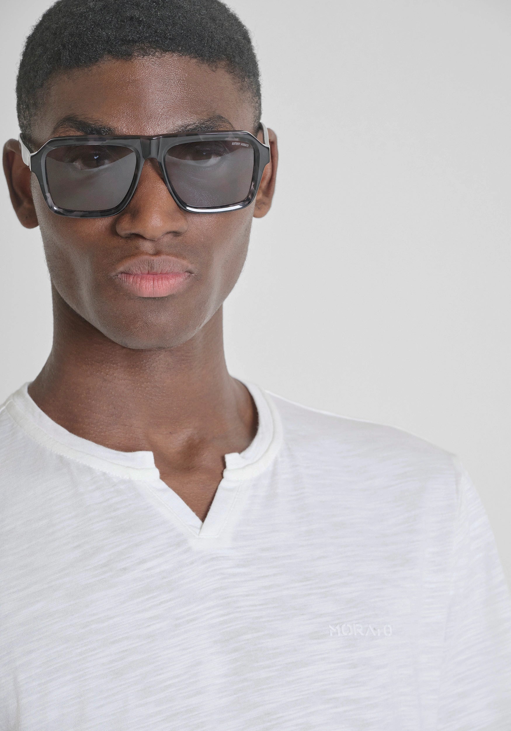 Antony Morato T-shirt Gola em bico Regular Fit