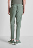 Antony Morato pantalón verde con bolsillos laterales y traseros