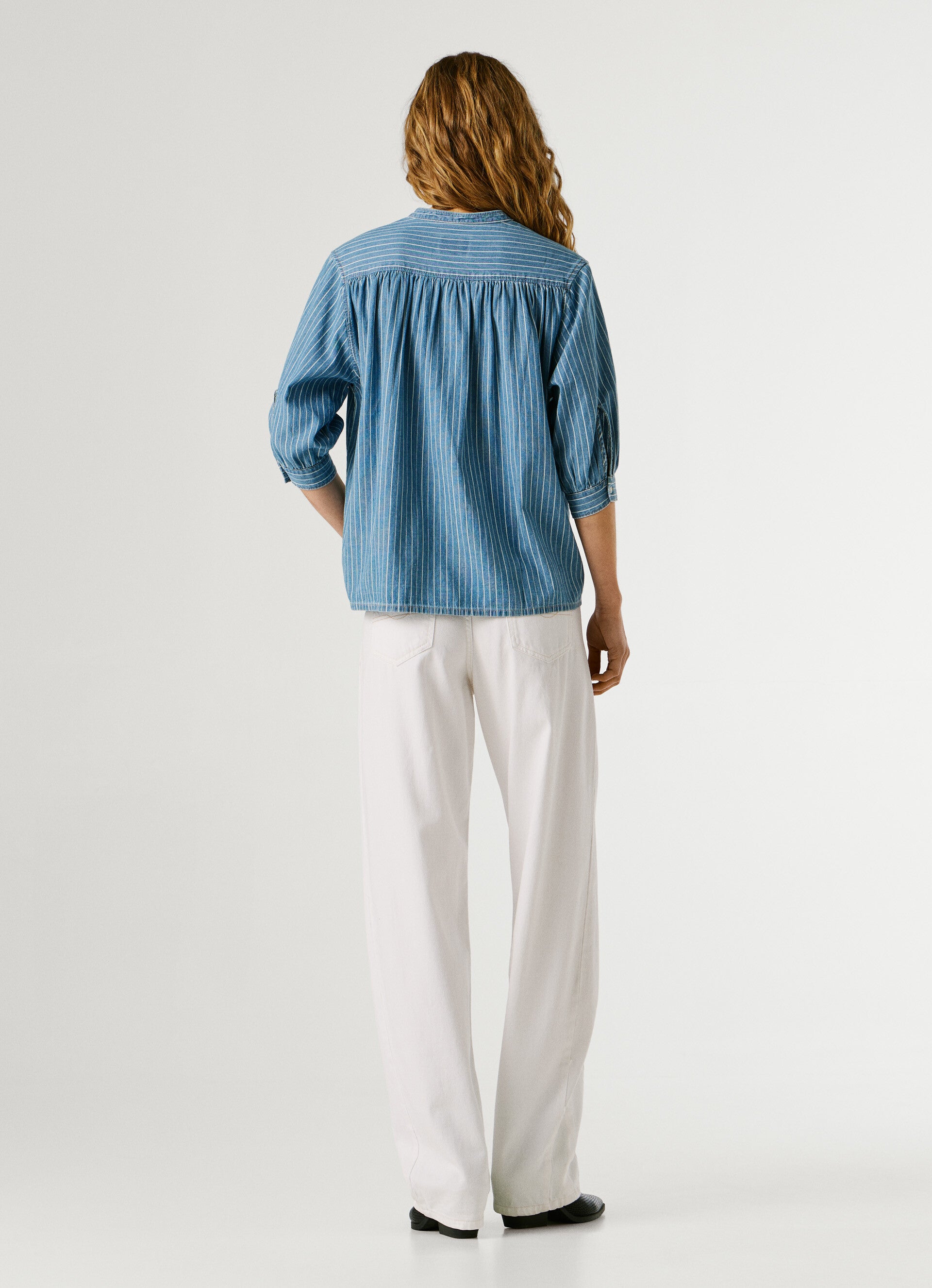 Pepe Jeans camisa ganga riscas brancas gola mandarim
