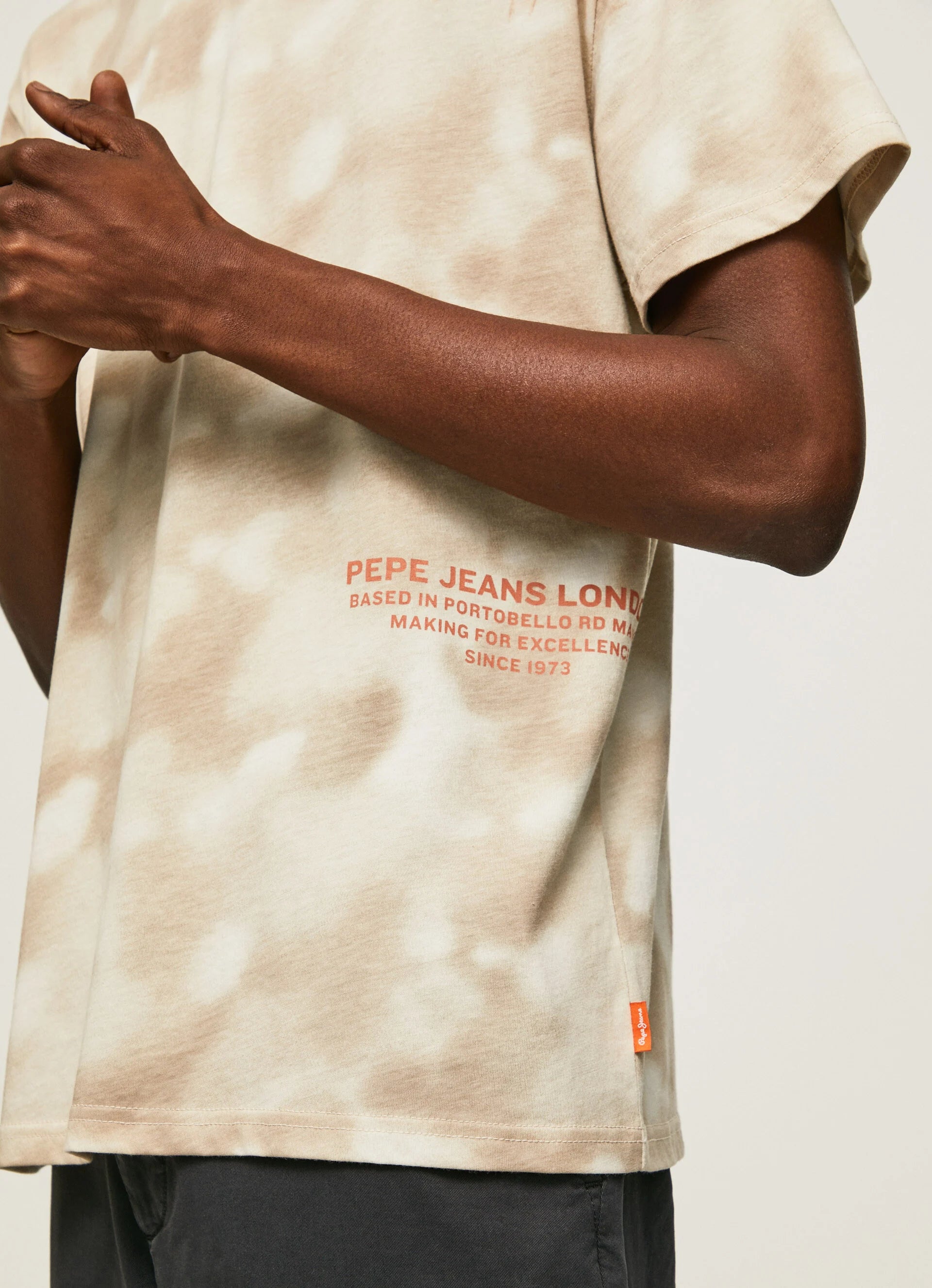 T-shirt Pepe Jeans - detalhe