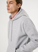 Hoodie Pepe Jeans com Capuz - Logo Bordado - detalhe