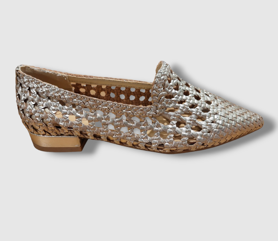 Carmela Sapato - vista frontal