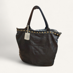 Mala Pele Lavada com aplicação de Tachas