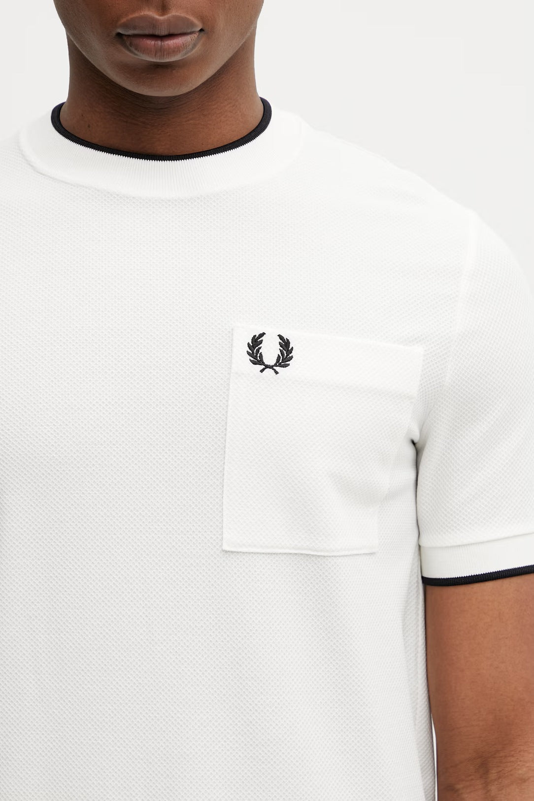 Fred Perry T-shirt com bolso