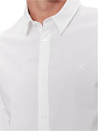 Calvin Klein Camisa com Logo Bordado Algodão Modelo 2 - detalhe