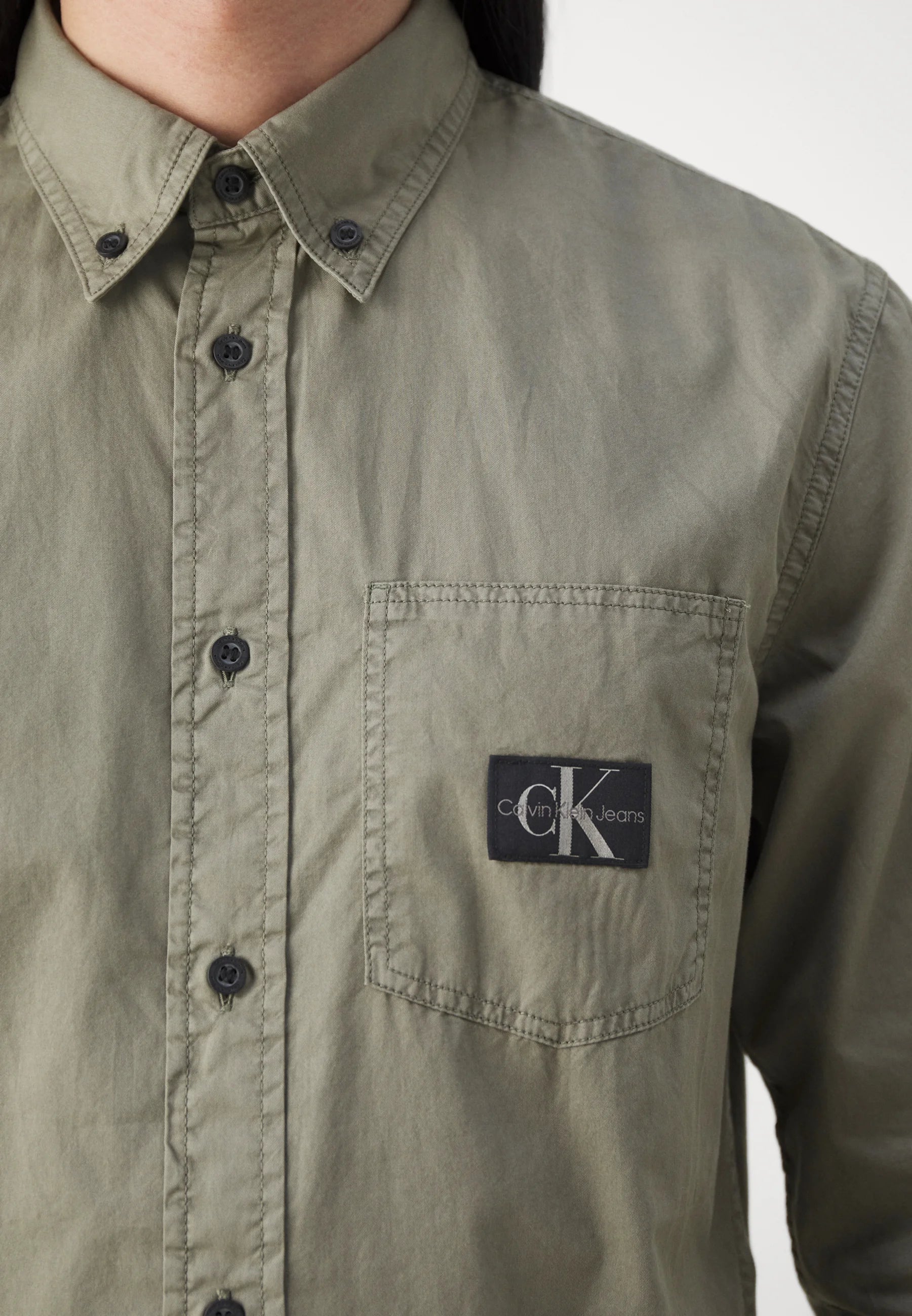 Calvin Klein Camisa com Logo Algodão Regular Fit - detalhe