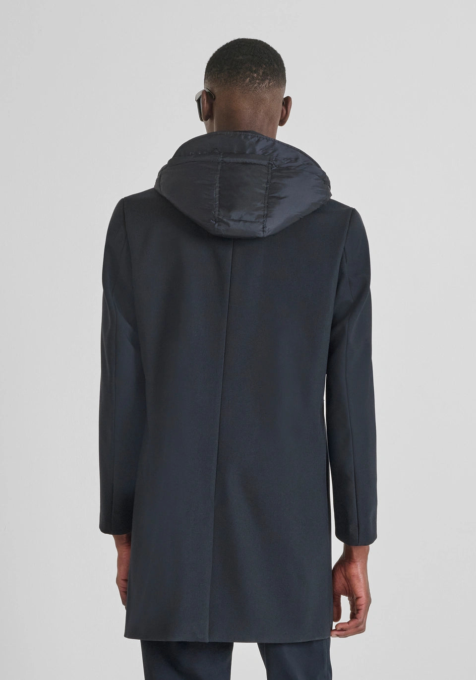 Antony Morato Gabardine Viscose com Capuz com Bolsos - detalhe