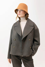 Psophia Blazer risca de giz