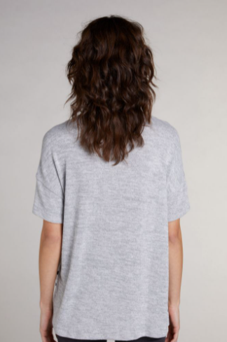 Oui T-shirt Lã Modelo 2